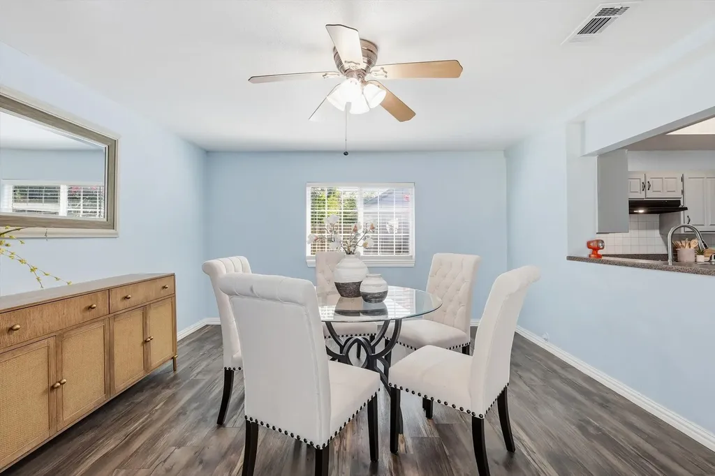 2304 Greenwood Circle Carrollton TX 75006