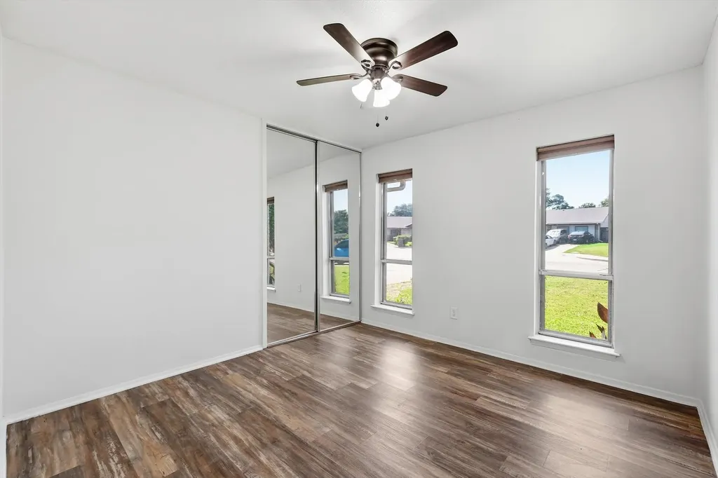 2304 Greenwood Circle Carrollton TX 75006