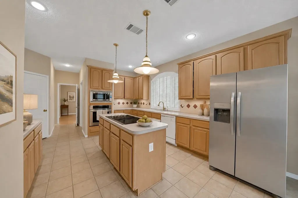 2129 Brentcove Drive Grapevine TX 76051