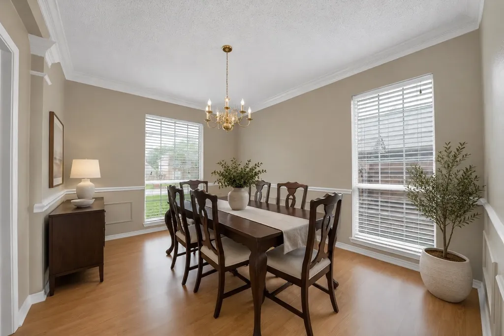 2129 Brentcove Drive Grapevine TX 76051