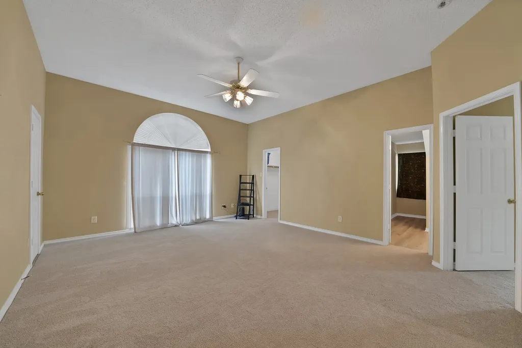 2129 Brentcove Drive Grapevine TX 76051