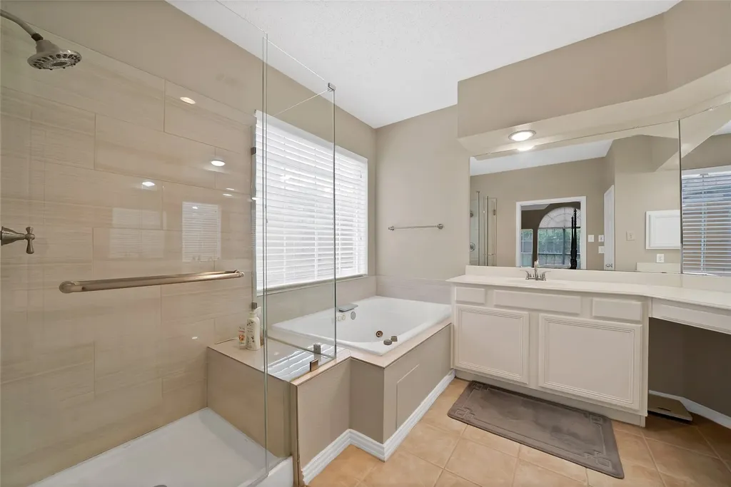 2129 Brentcove Drive Grapevine TX 76051