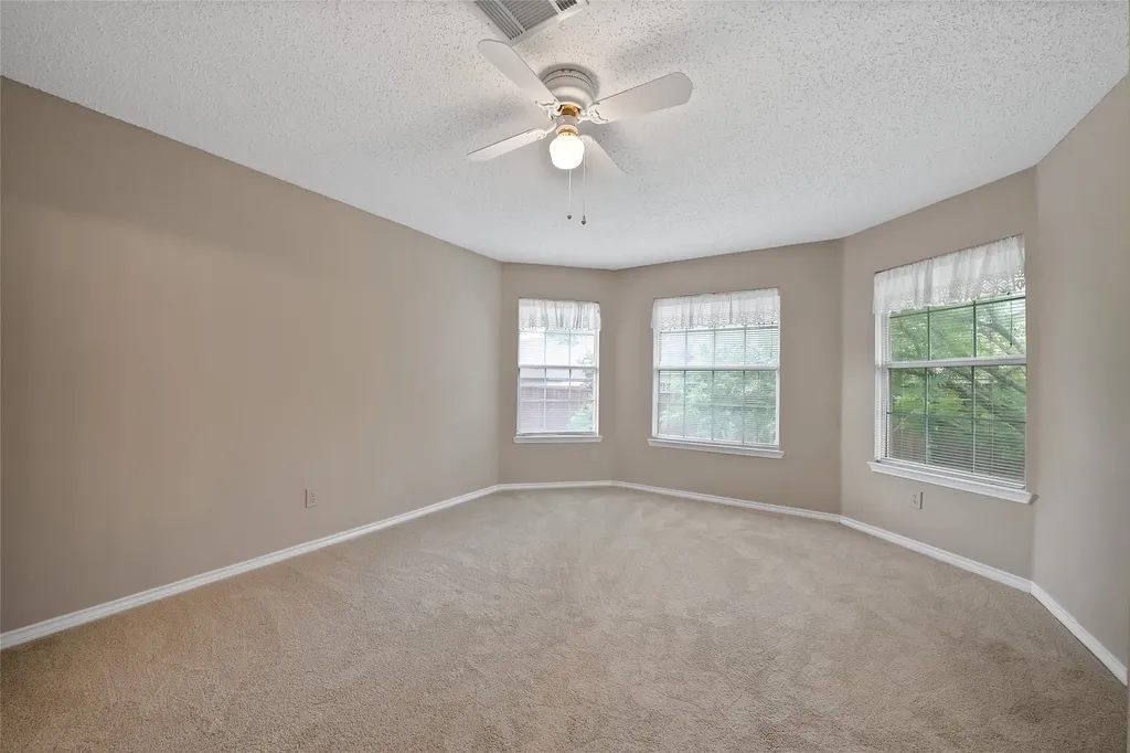 2129 Brentcove Drive Grapevine TX 76051