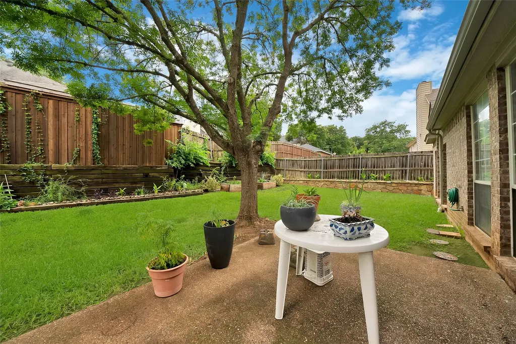 2129 Brentcove Drive Grapevine TX 76051