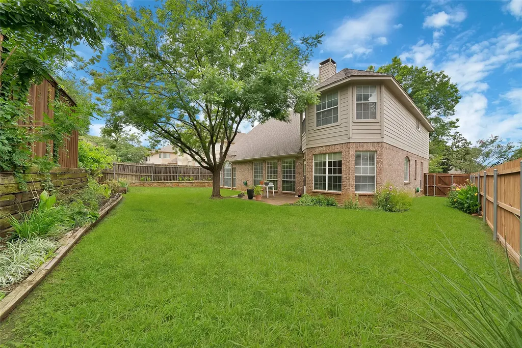 2129 Brentcove Drive Grapevine TX 76051