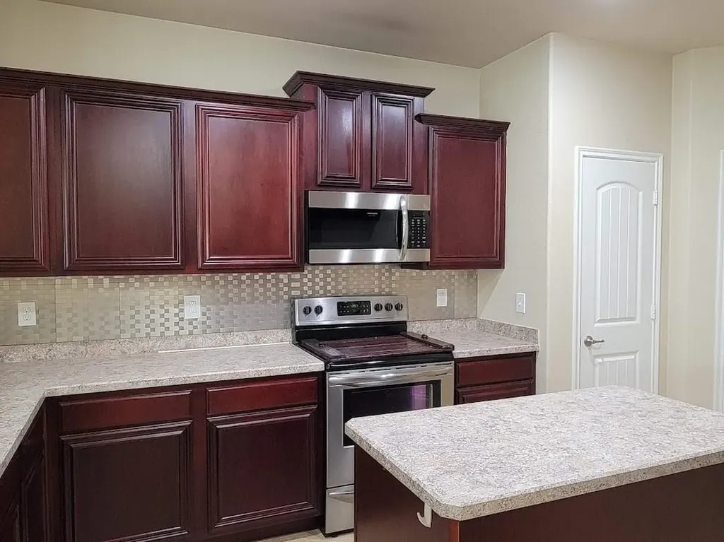 130 Meadow Crest Drive Princeton TX 75407