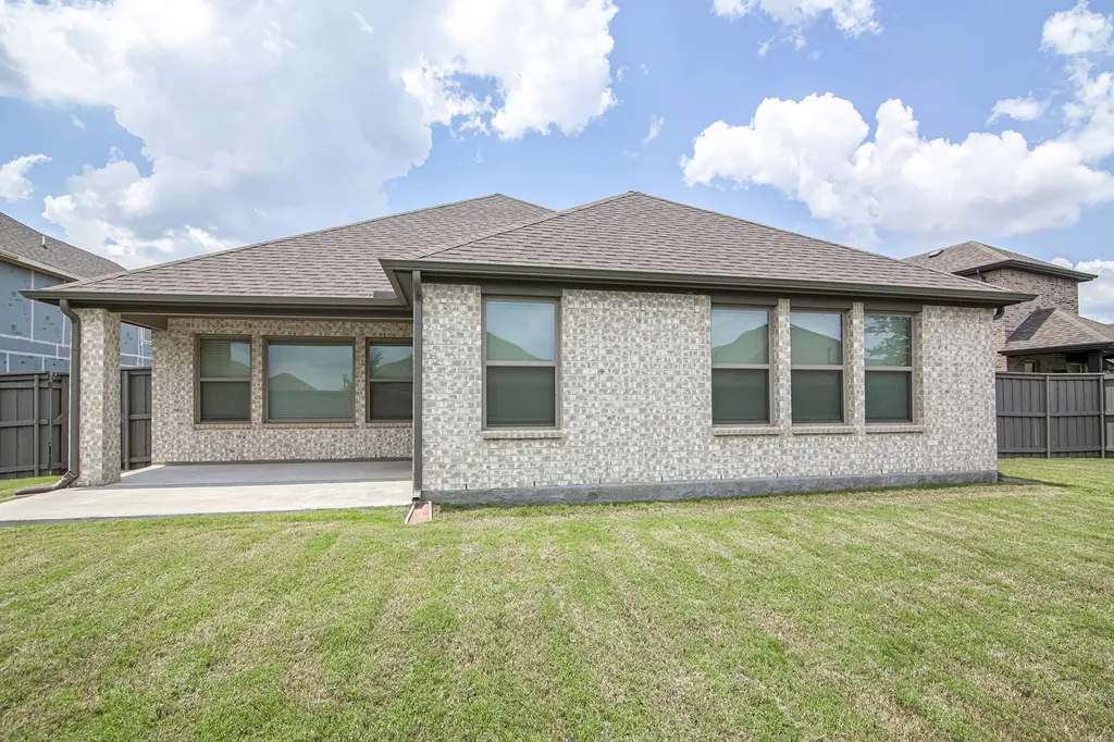 4718 Button Bush Drive Venus TX 76084