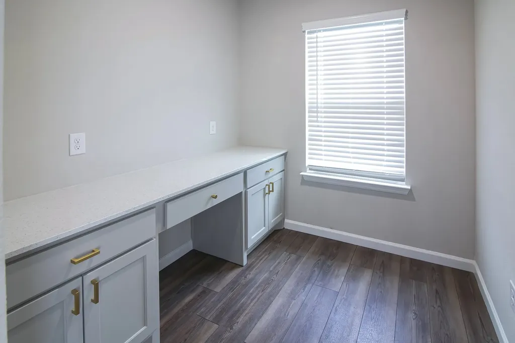 4718 Button Bush Drive Venus TX 76084