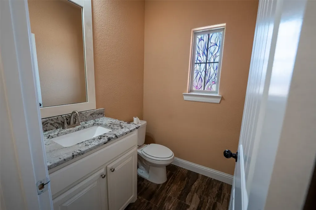 3324 Shawnee Trail Lake Worth TX 76135