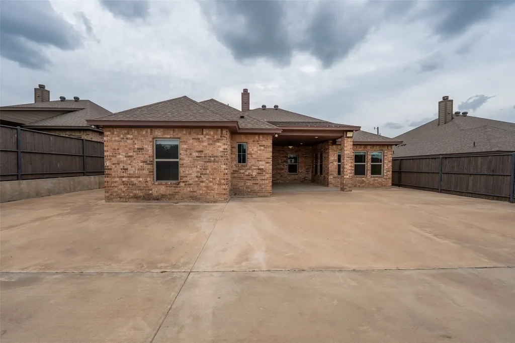 3324 Shawnee Trail Lake Worth TX 76135