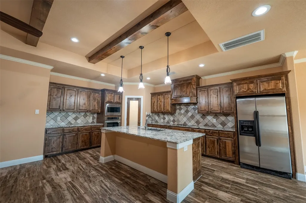 3324 Shawnee Trail Lake Worth TX 76135