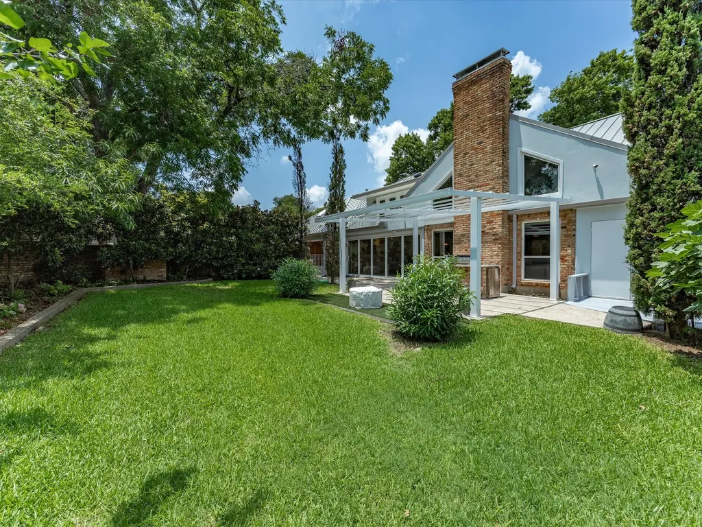 6160 Spring Valley Road Dallas TX 75254