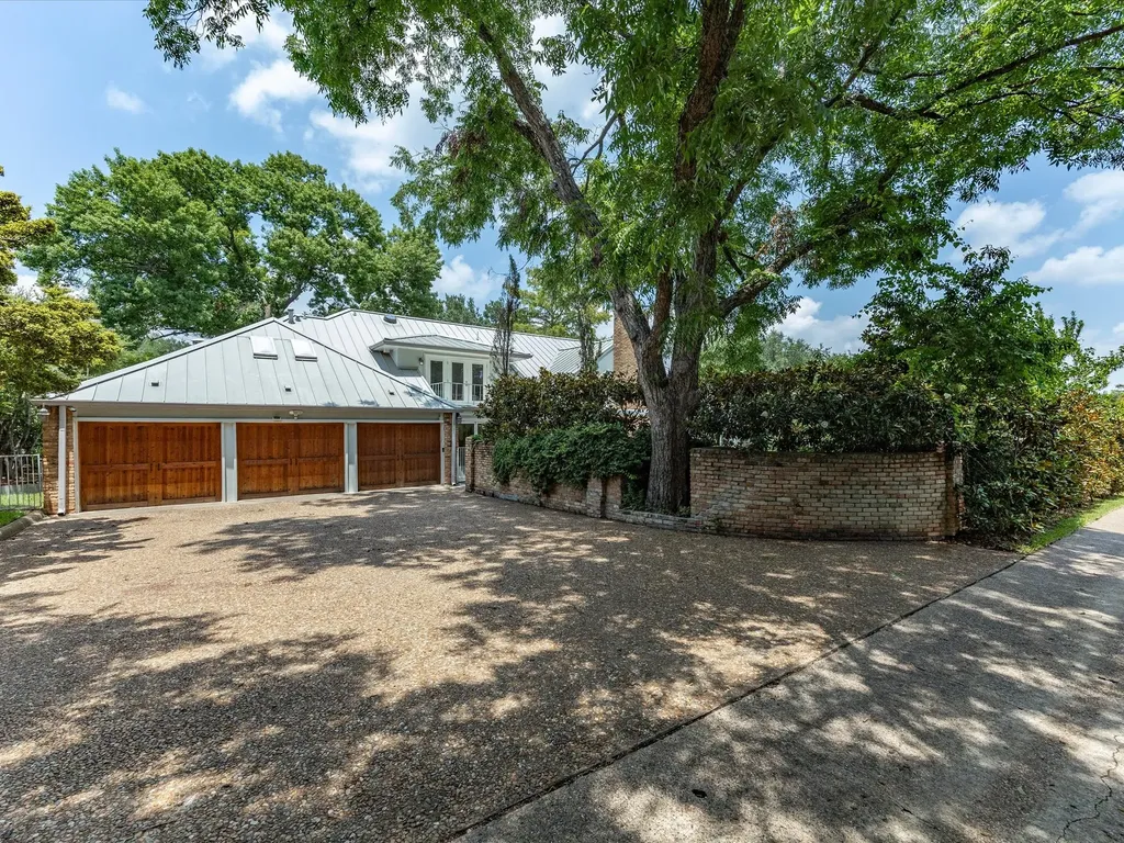 6160 Spring Valley Road Dallas TX 75254