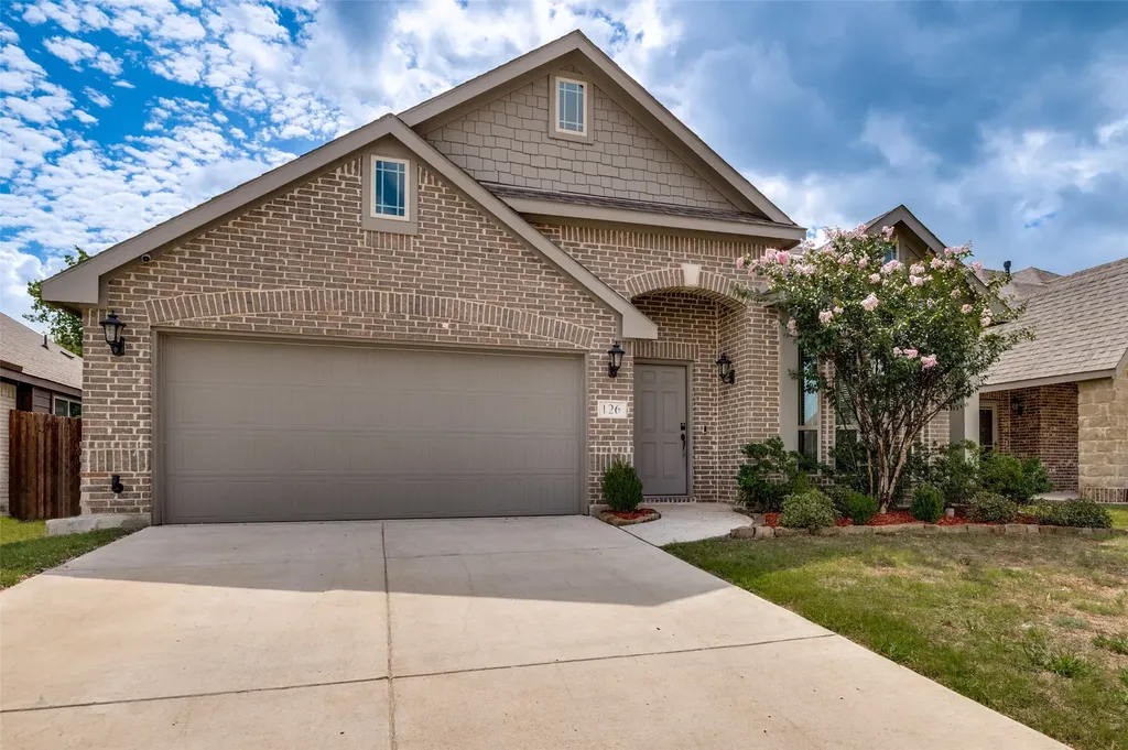 126 Martinique Drive Lancaster TX 75146