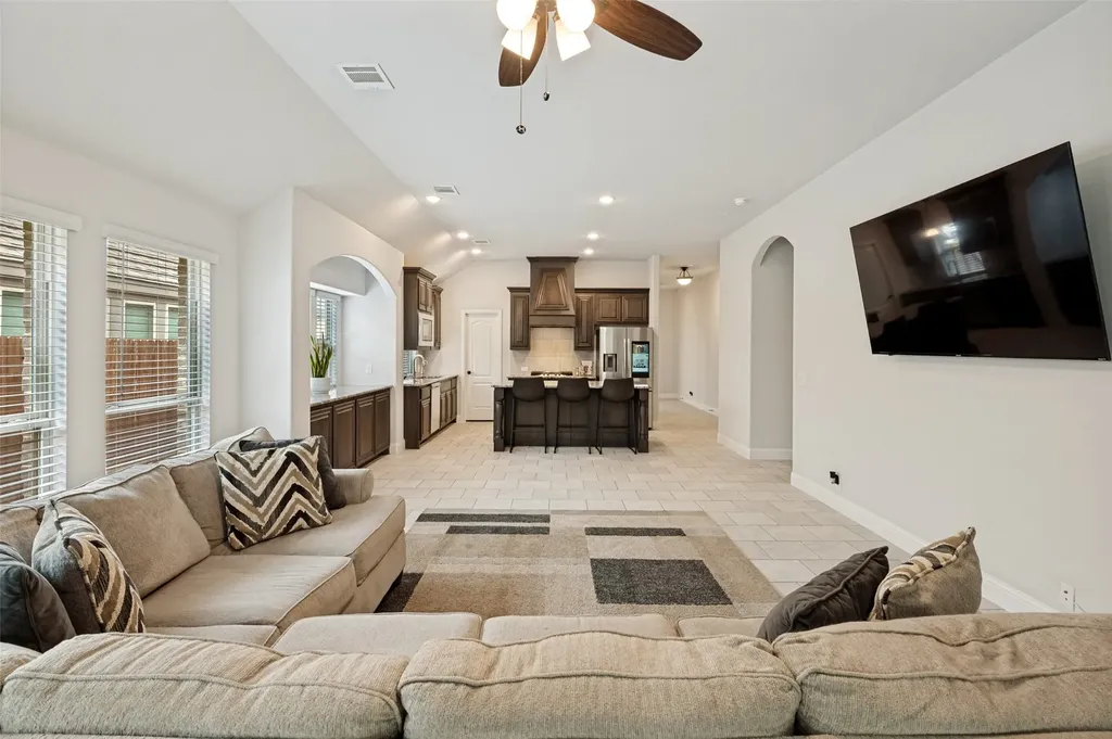 126 Martinique Drive Lancaster TX 75146