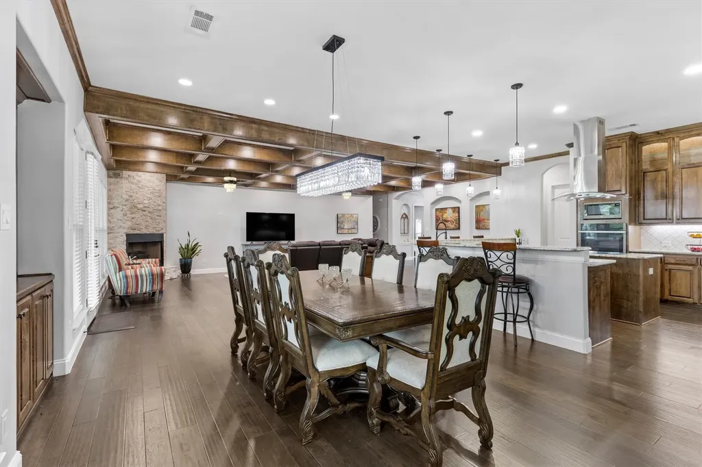 1187 N Country Lane Rockwall TX 75087