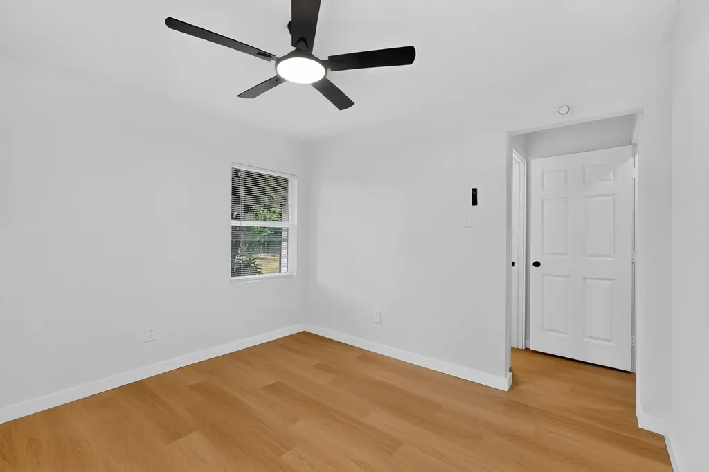1918 Proctor Drive Grand Prairie TX 75051