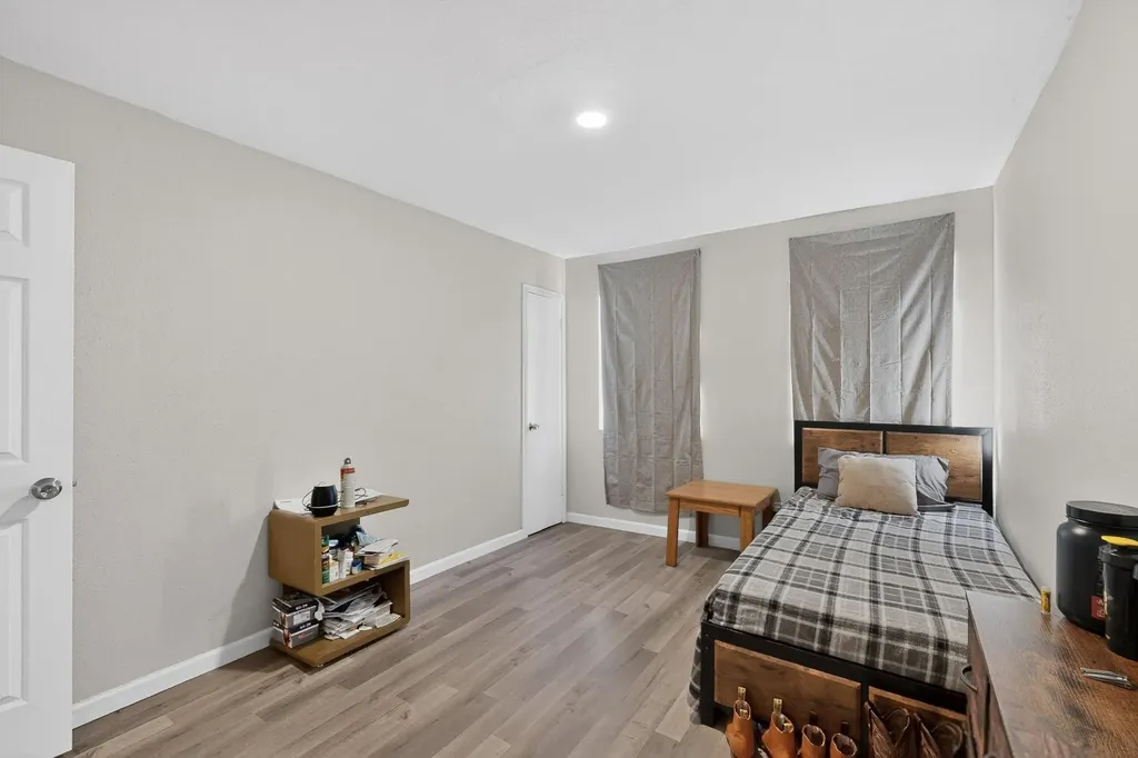 1300 E Mulkey Street Fort Worth TX 76104
