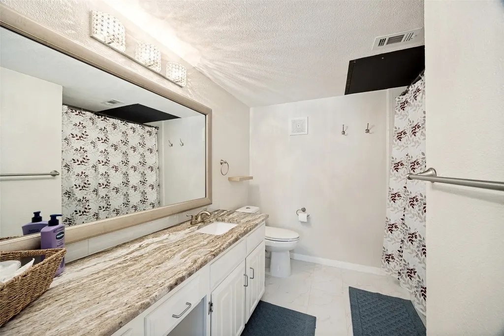 5626 Preston Oaks Road Dallas TX 75254