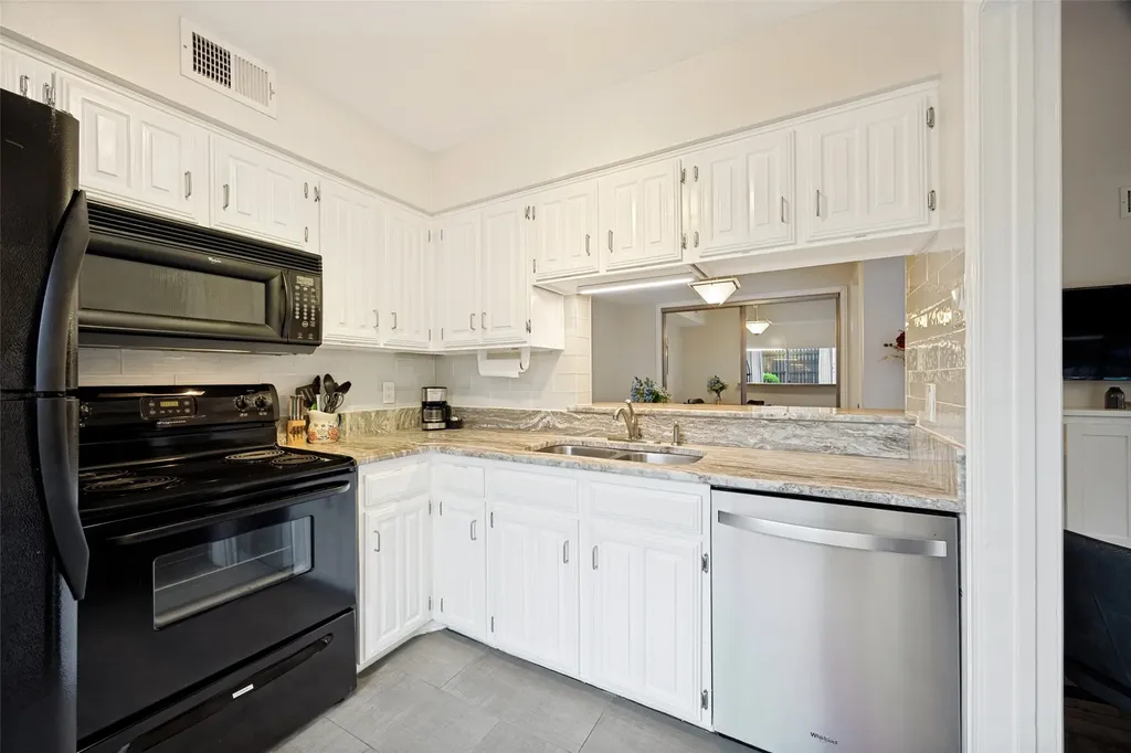 5626 Preston Oaks Road Dallas TX 75254