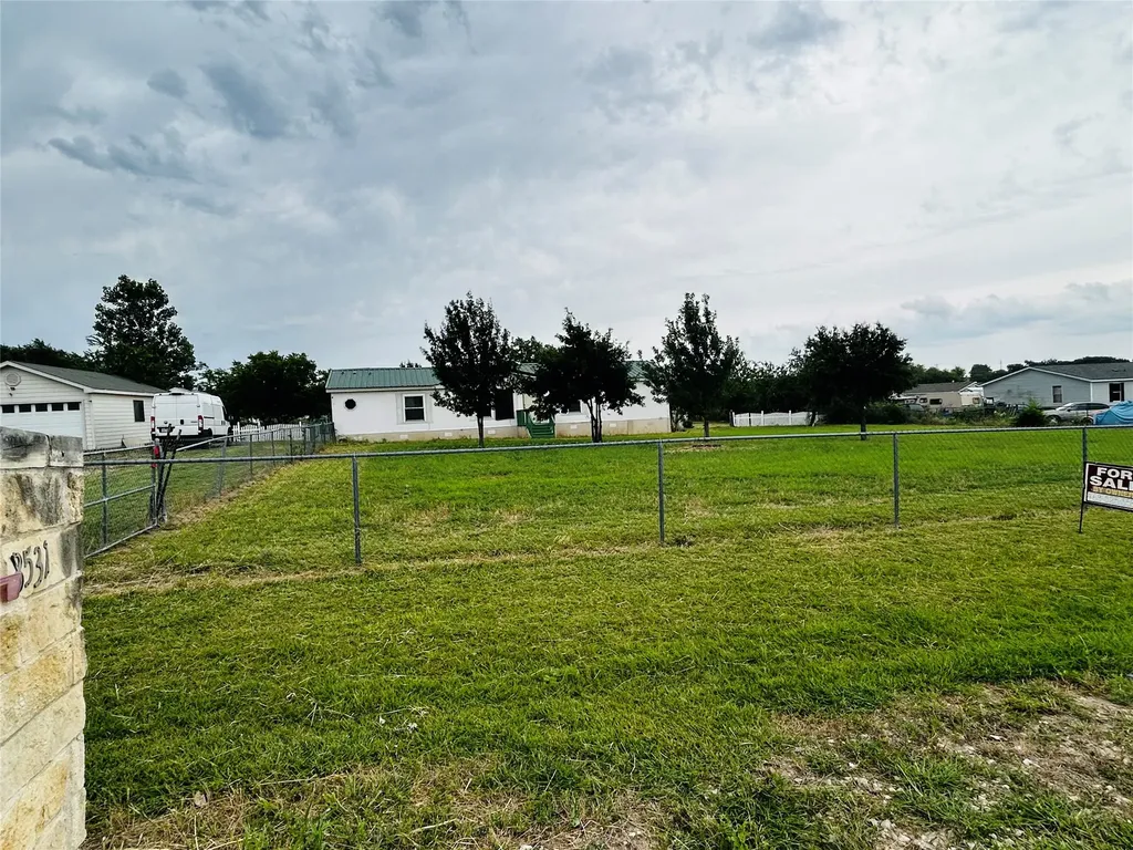 8531 Angus Drive Justin TX 76247