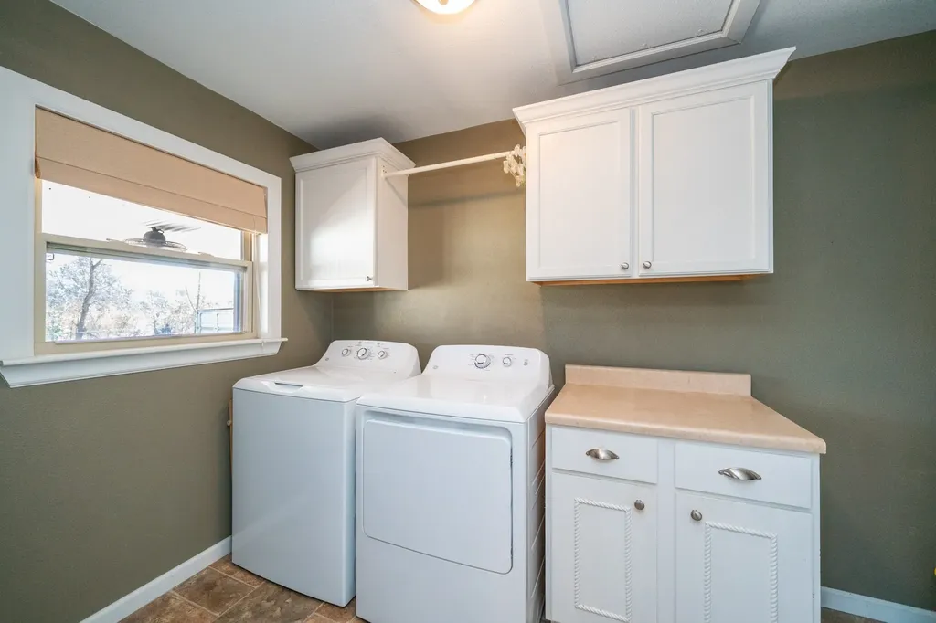 4538 W Loop 281 Longview TX 75604