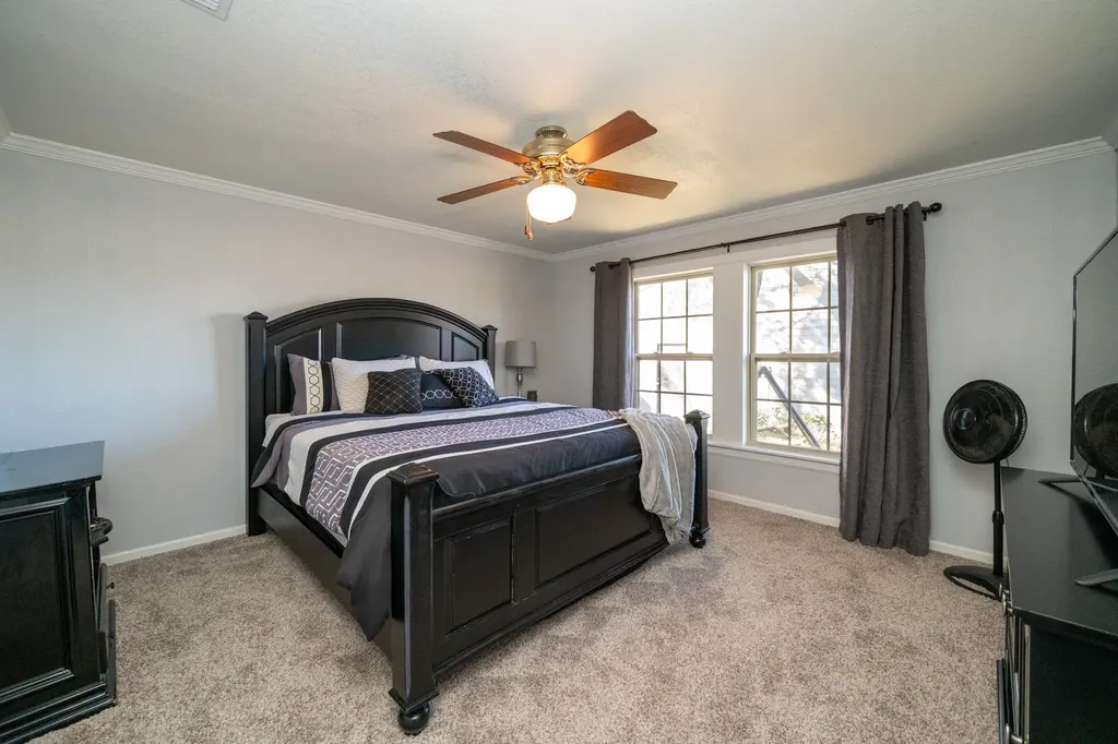 4538 W Loop 281 Longview TX 75604