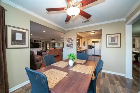 4538 W Loop 281 Longview TX 75604