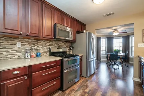 4538 W Loop 281 Longview TX 75604