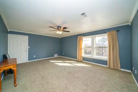 4538 W Loop 281 Longview TX 75604