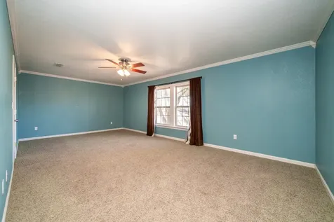 4538 W Loop 281 Longview TX 75604