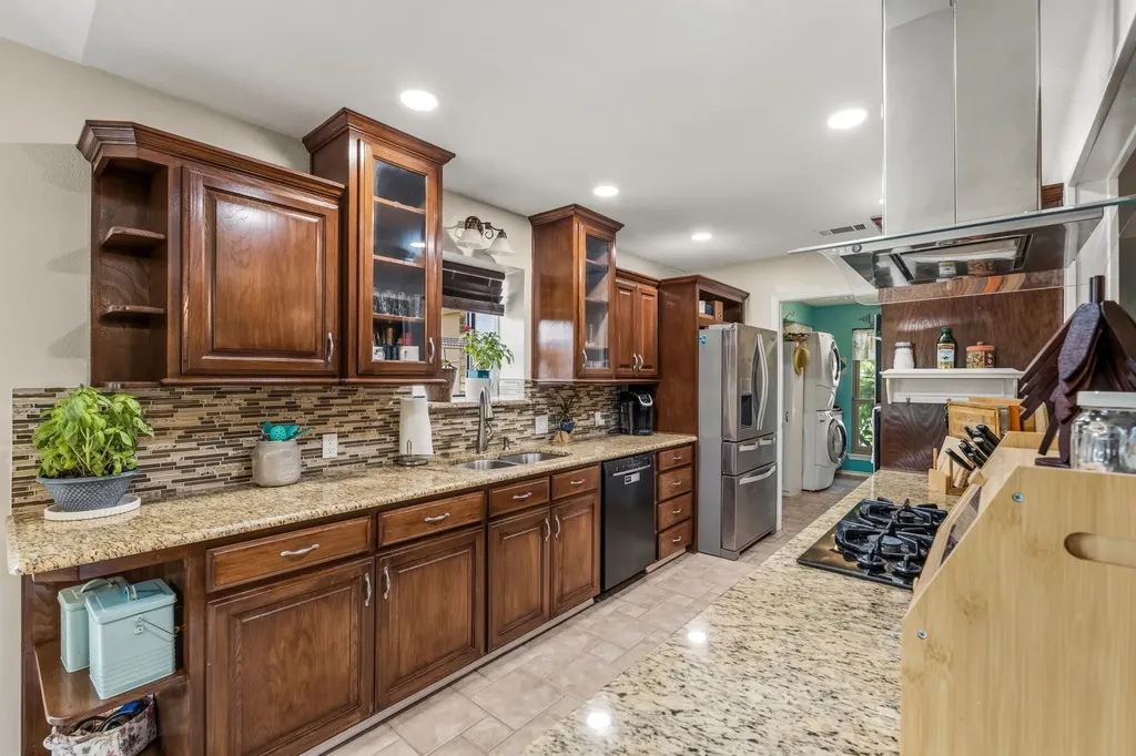 703 Horizon Drive Murphy TX 75094