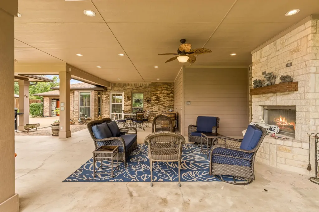 703 Horizon Drive Murphy TX 75094