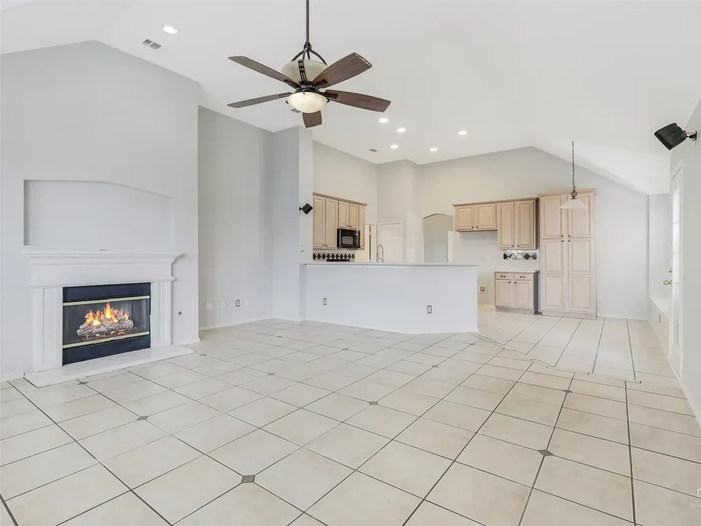 5653 Westwood Lane The Colony TX 75056