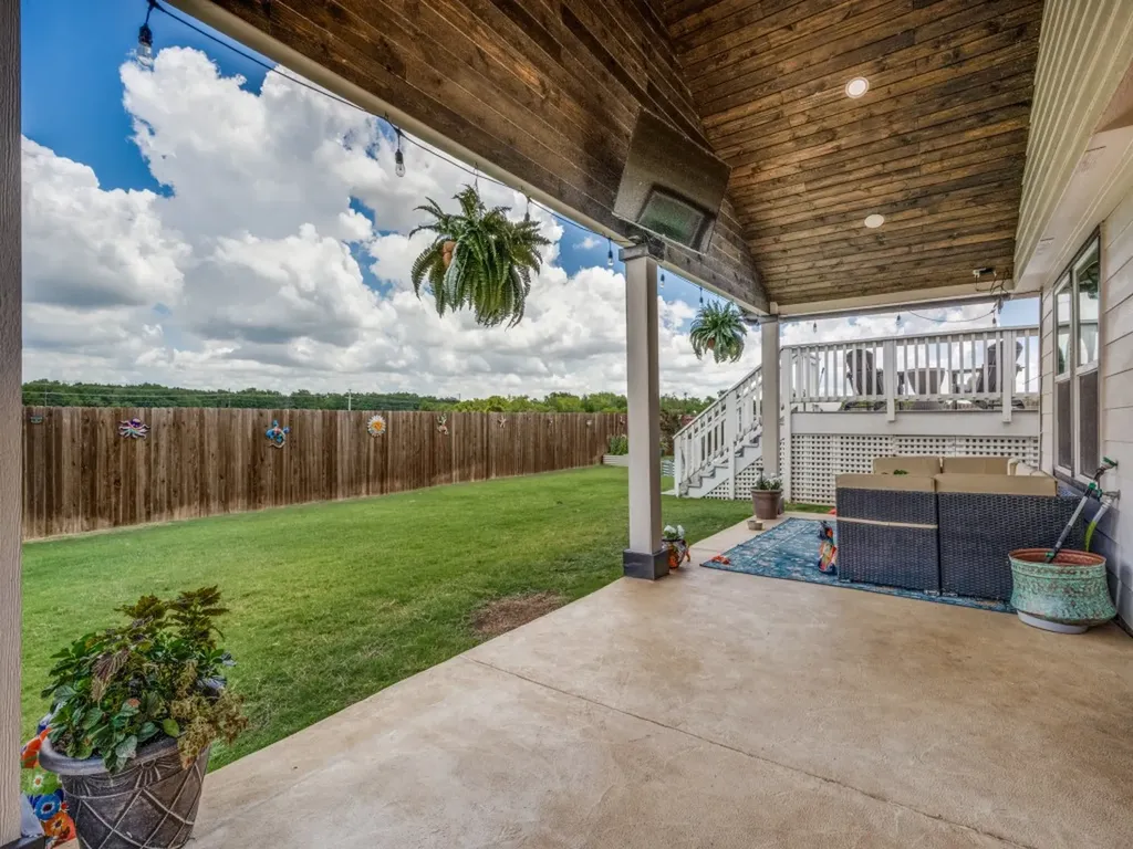 708 Forestdale Court Haslet TX 76052