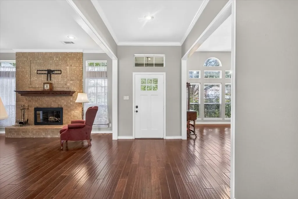 18400 Woodhollow Drive Flint TX 75762