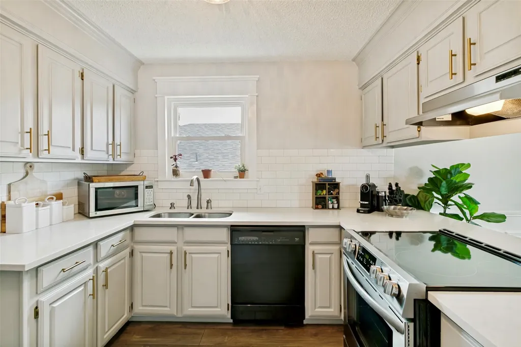 5917 Santa Fe Drive Arlington TX 76017