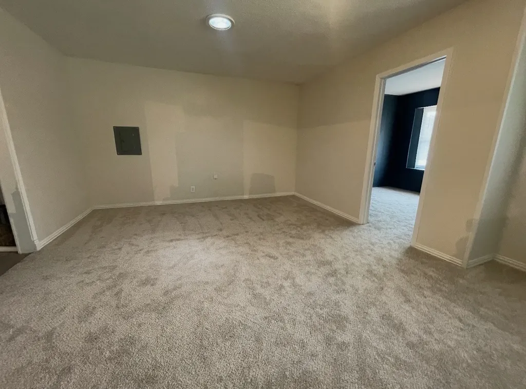 8005 Tumbleweed White Settlement TX 76108