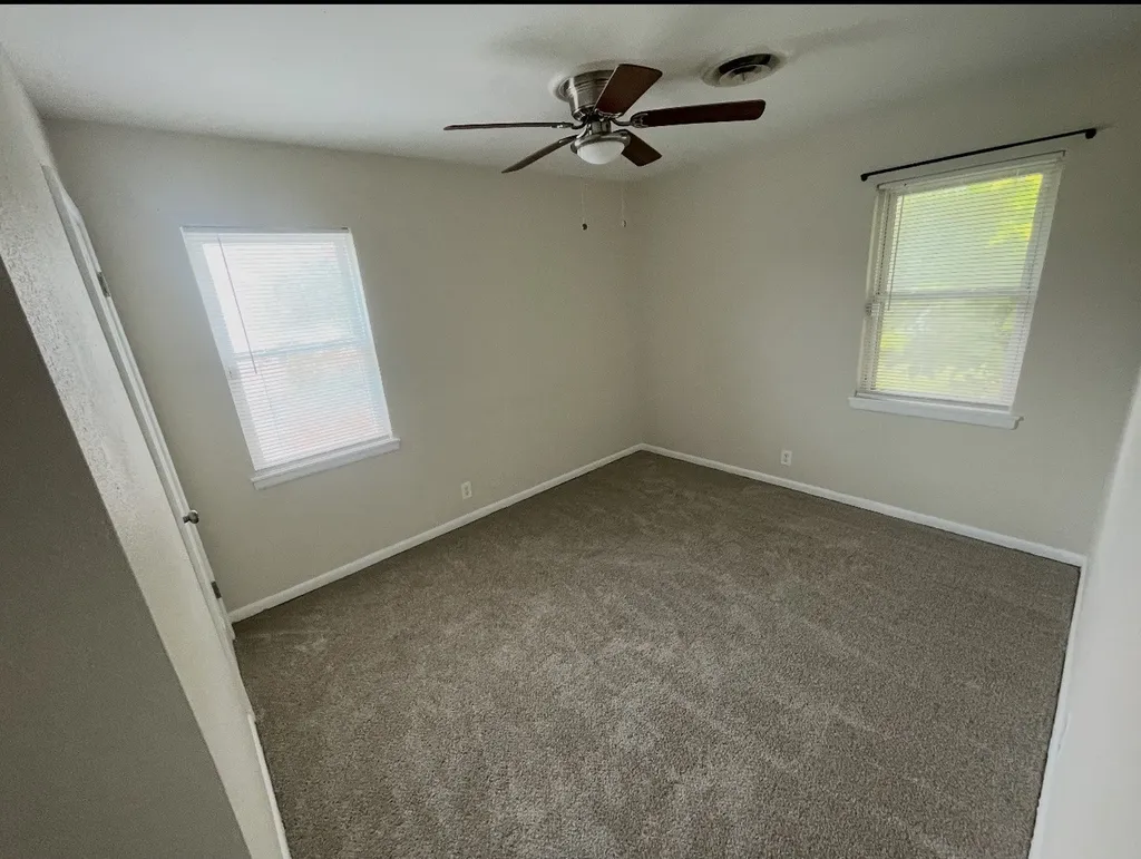 8005 Tumbleweed White Settlement TX 76108