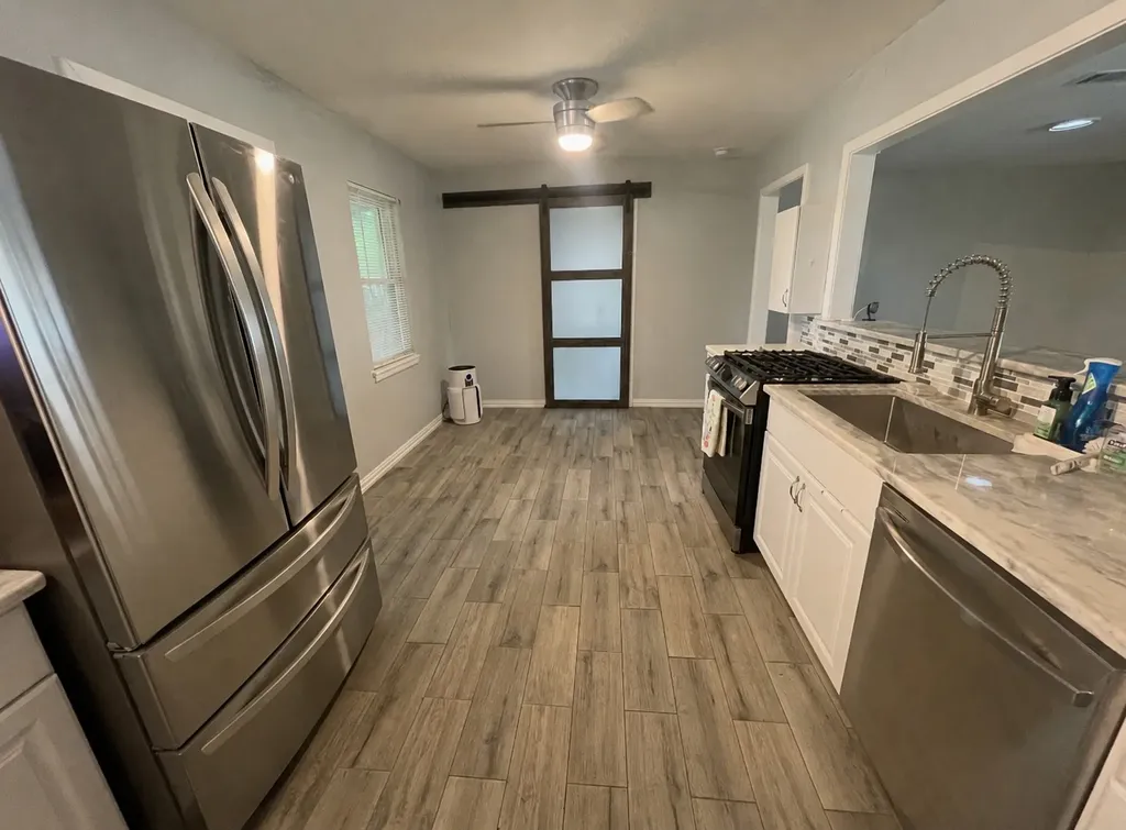 8005 Tumbleweed White Settlement TX 76108