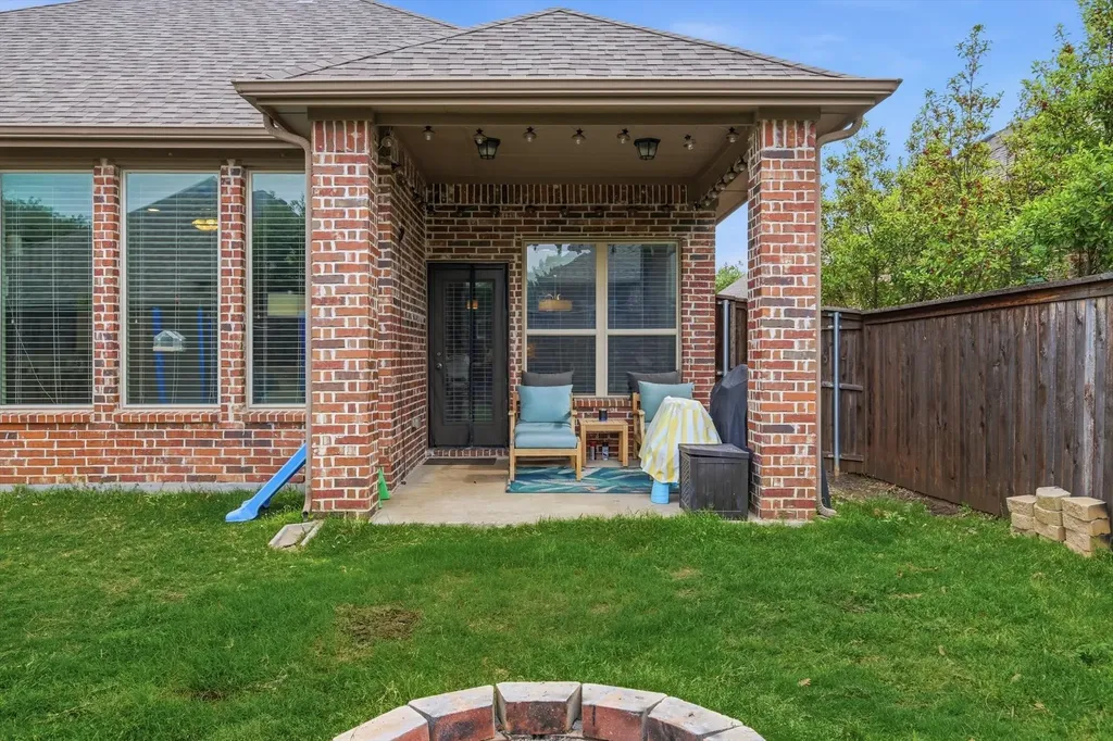 514 Overton Avenue Celina TX 75009