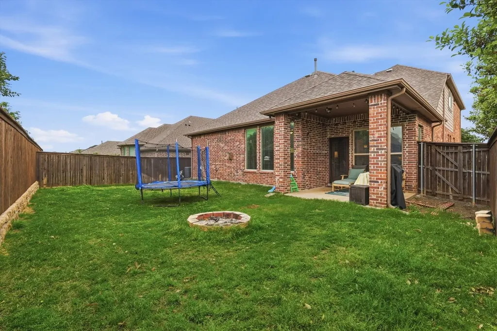 514 Overton Avenue Celina TX 75009