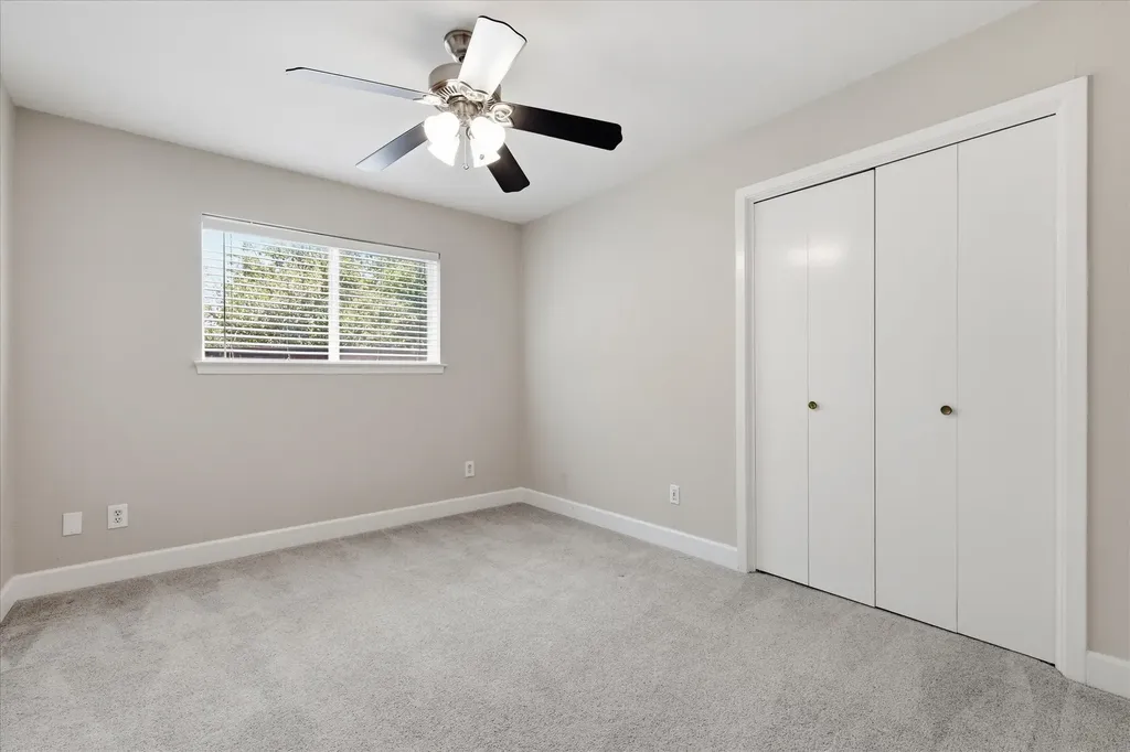 2117 Via Estrada Carrollton TX 75006