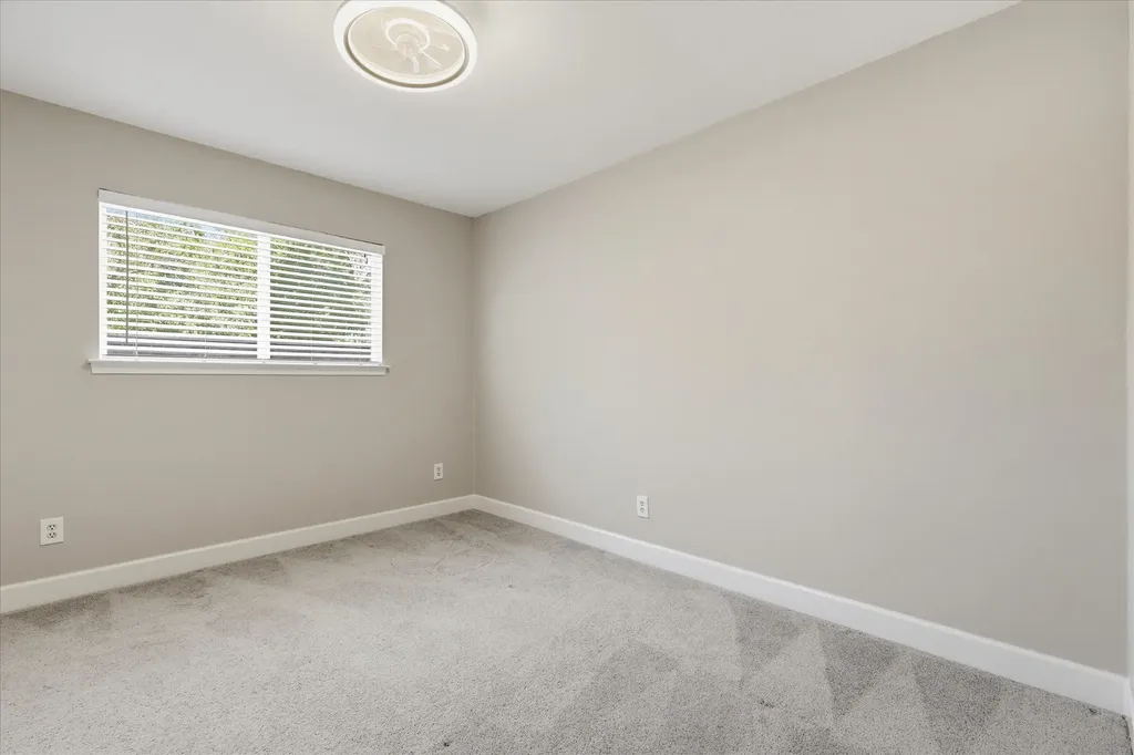2117 Via Estrada Carrollton TX 75006