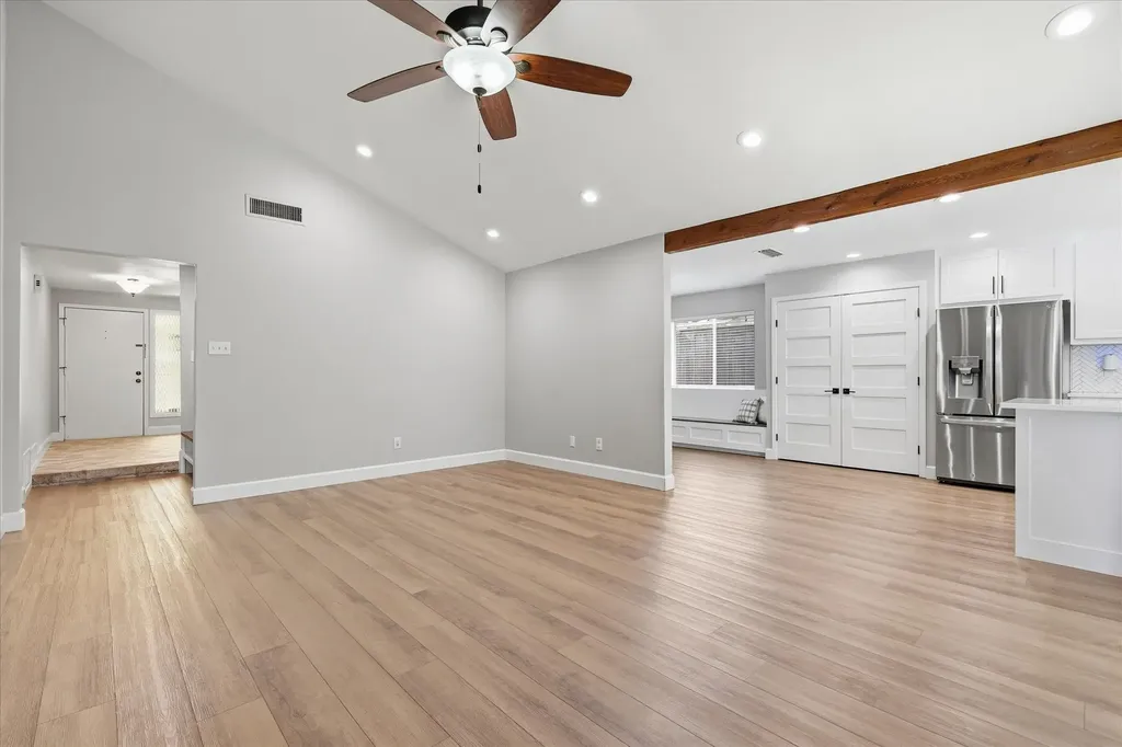 2117 Via Estrada Carrollton TX 75006