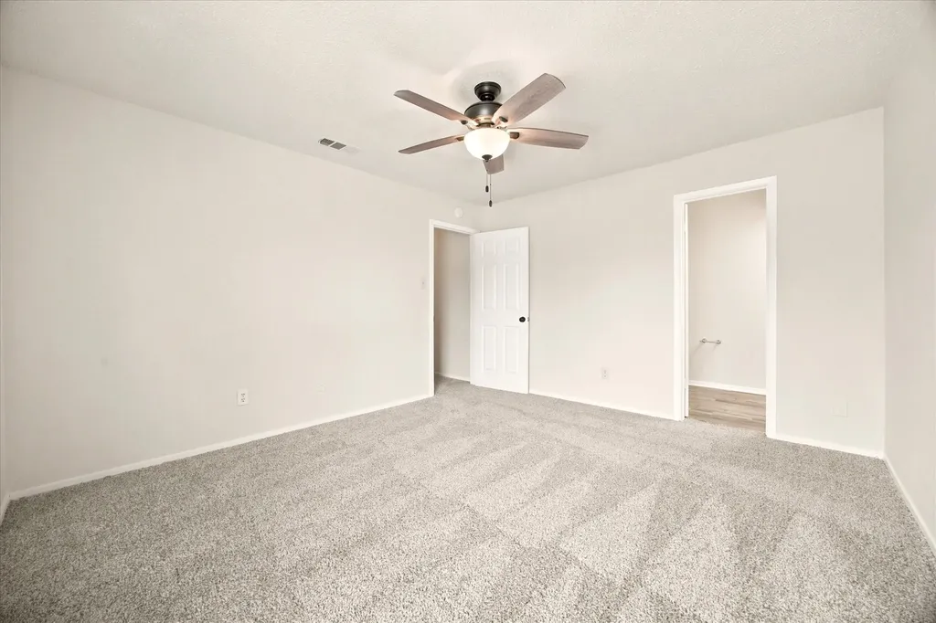 4913 Burlingame Drive Garland TX 75043