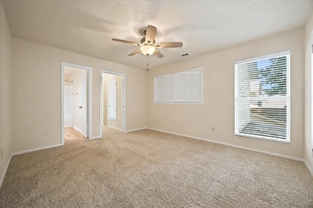 4913 Burlingame Drive Garland TX 75043