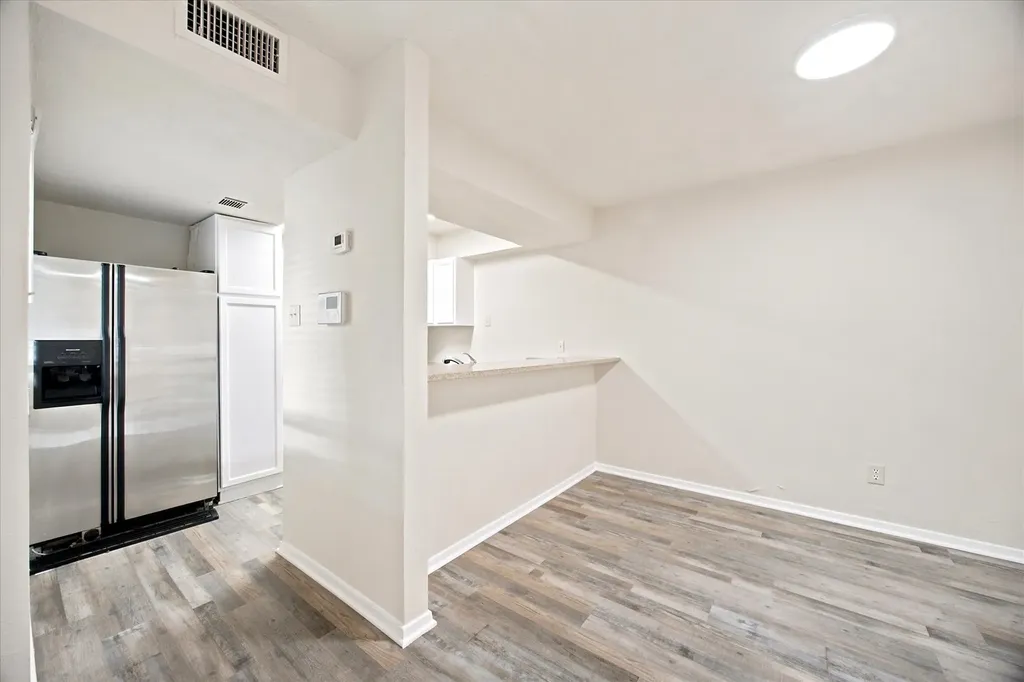 4913 Burlingame Drive Garland TX 75043