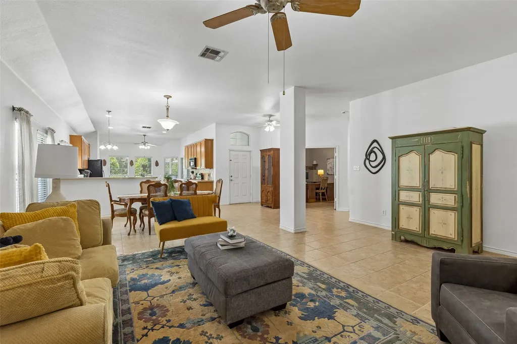 1104 Bell Manor Drive Savannah TX 76227