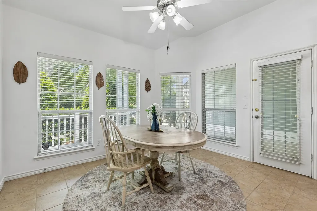 1104 Bell Manor Drive Savannah TX 76227